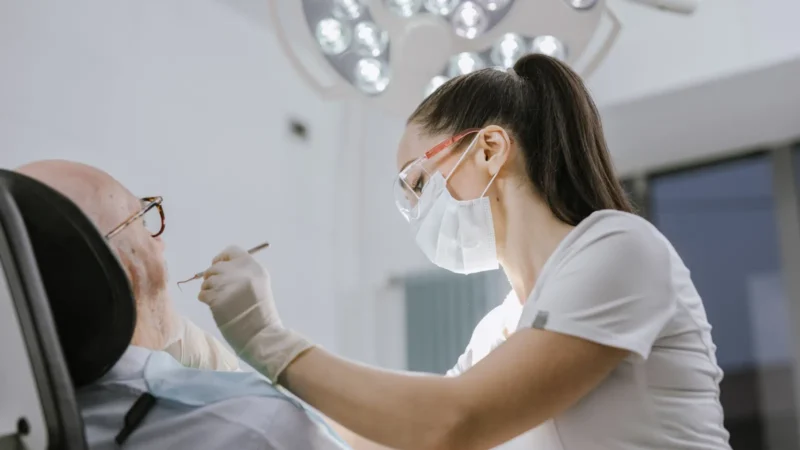 Google Reviews for Dentists: More Reviews, No HIPAA Risk