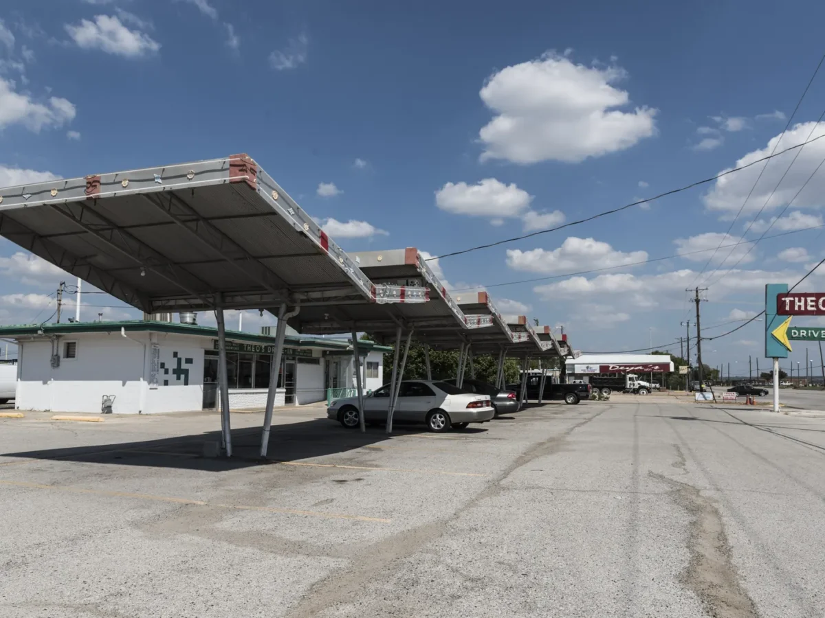 Theo's drive-in restaurant on Texas Route 180 in Grand Prairie, Texas